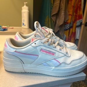 Reebok Pink shoes